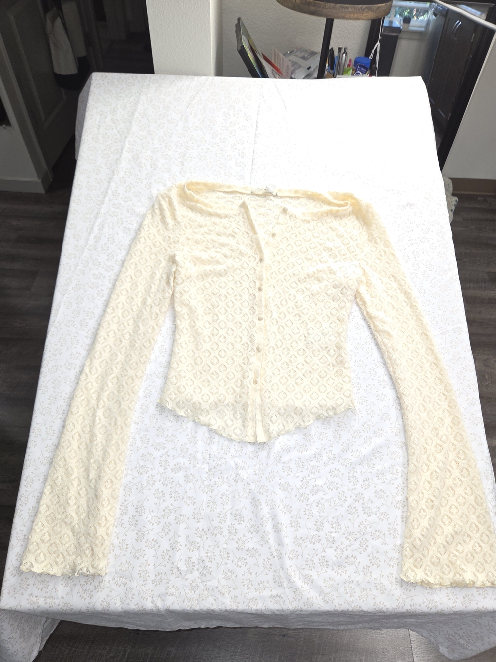 Kimchi Blue Cream Lace Button-Front Long Sleeve Shirt